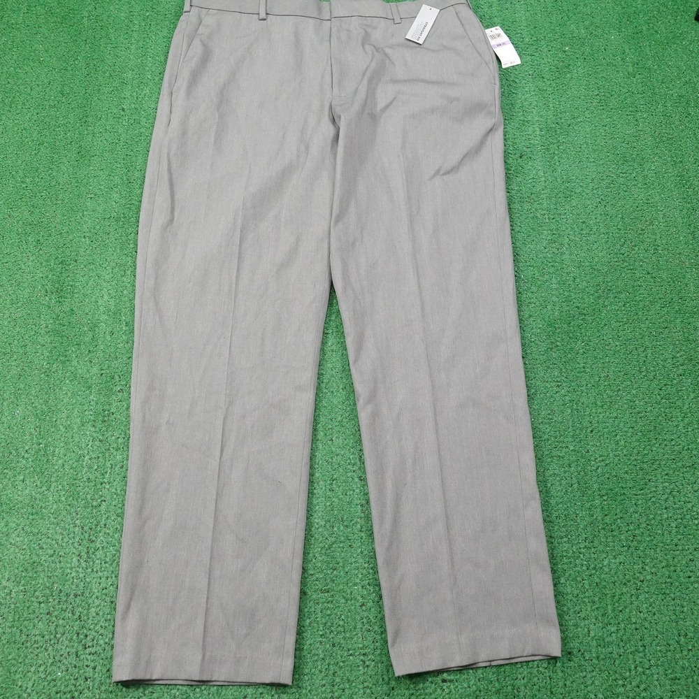 New! Van Heusen Pants Mens‎ 38x32 Gray Straight Fit Flat Front Polyester Rayon